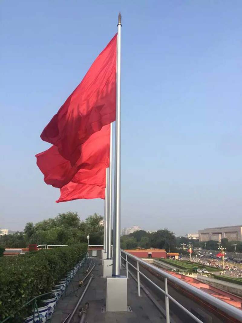 天安門(mén)城樓旗桿